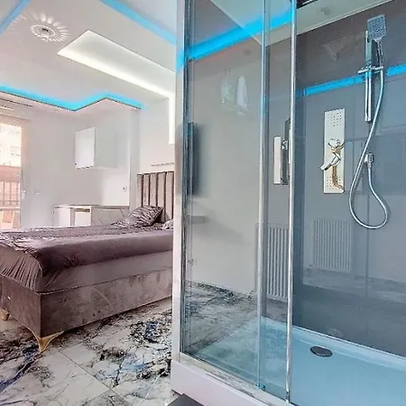 Designluxe * Venissieux